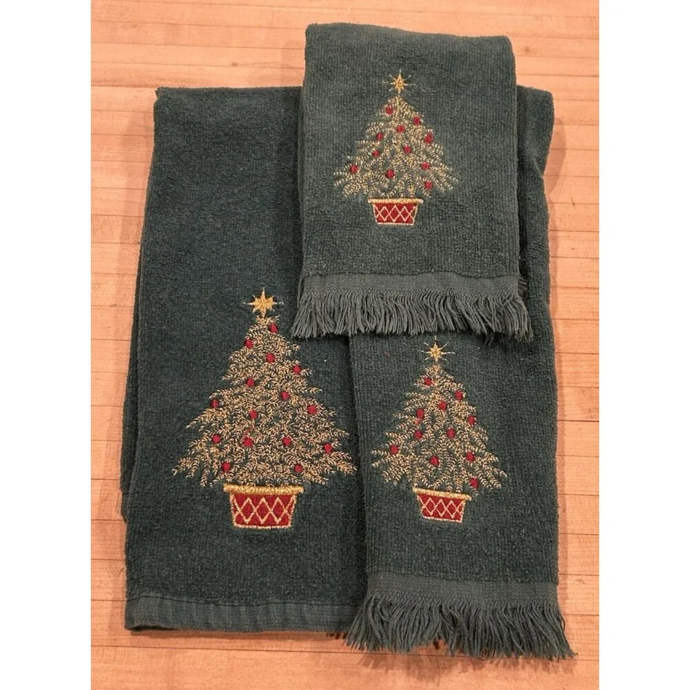 Vintage Embroidered Green Christmas Tree Towels w/ Burgundy & Gold Accents